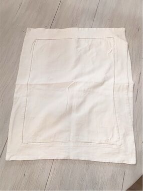 AMERICAN PACIFIC Set Of 2 White Textured Ladder Crochet Pillow Shams Standard